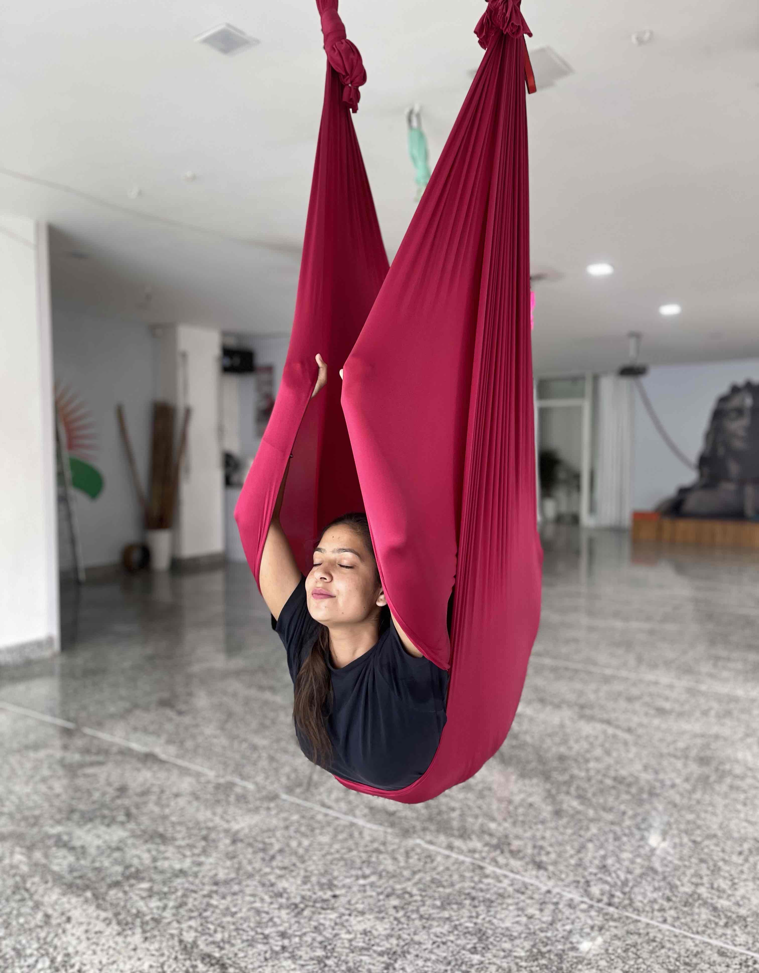 Expertise in Hatha Yoga, Meditation & Breathwork, Power Yoga / Vinyasa