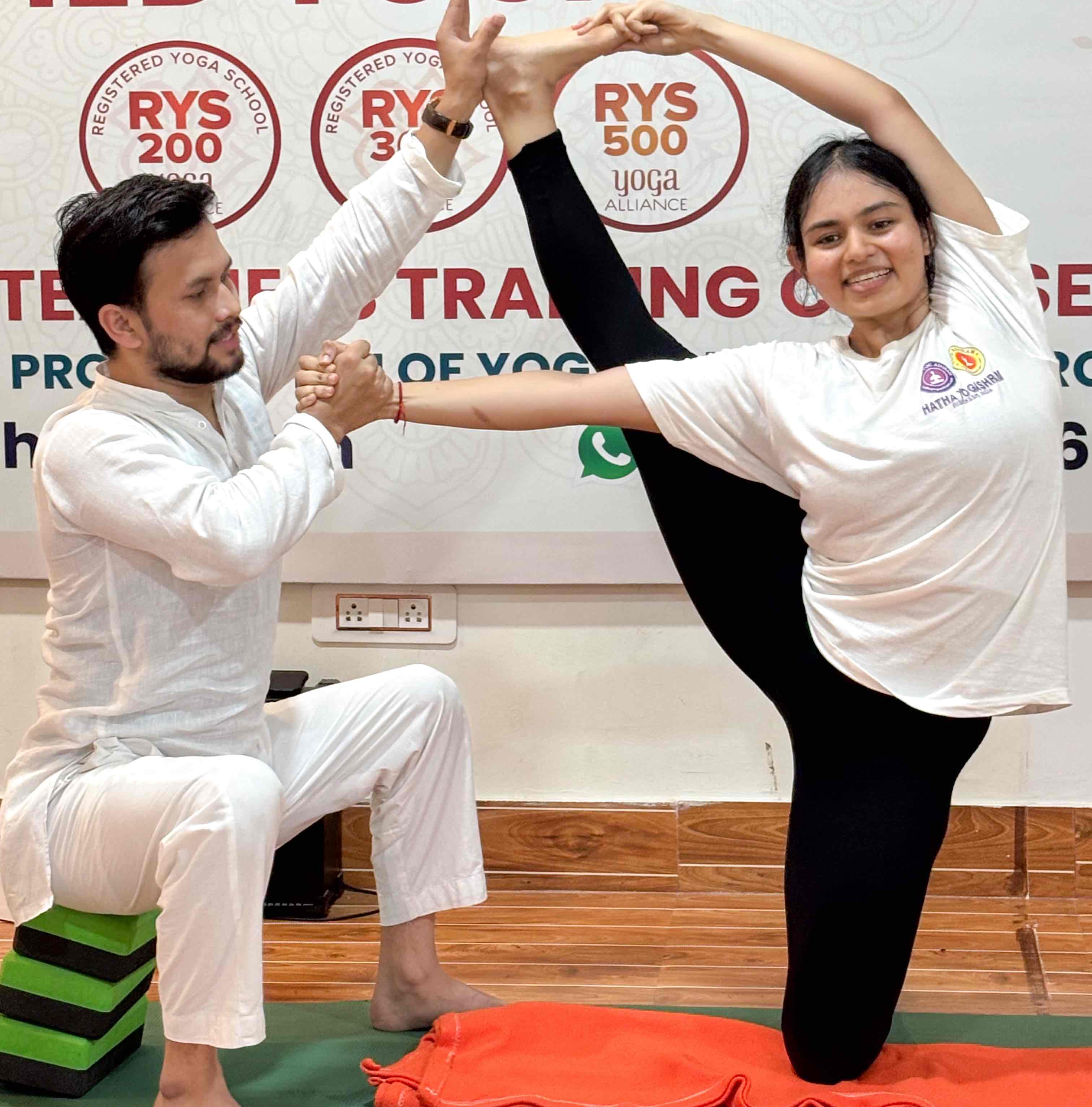 Expertise in Ayurvedic Lifestyle Coach, Hatha Yoga, Meditation & Breathwork, Power Yoga / Vinyasa, Prenatal Yoga