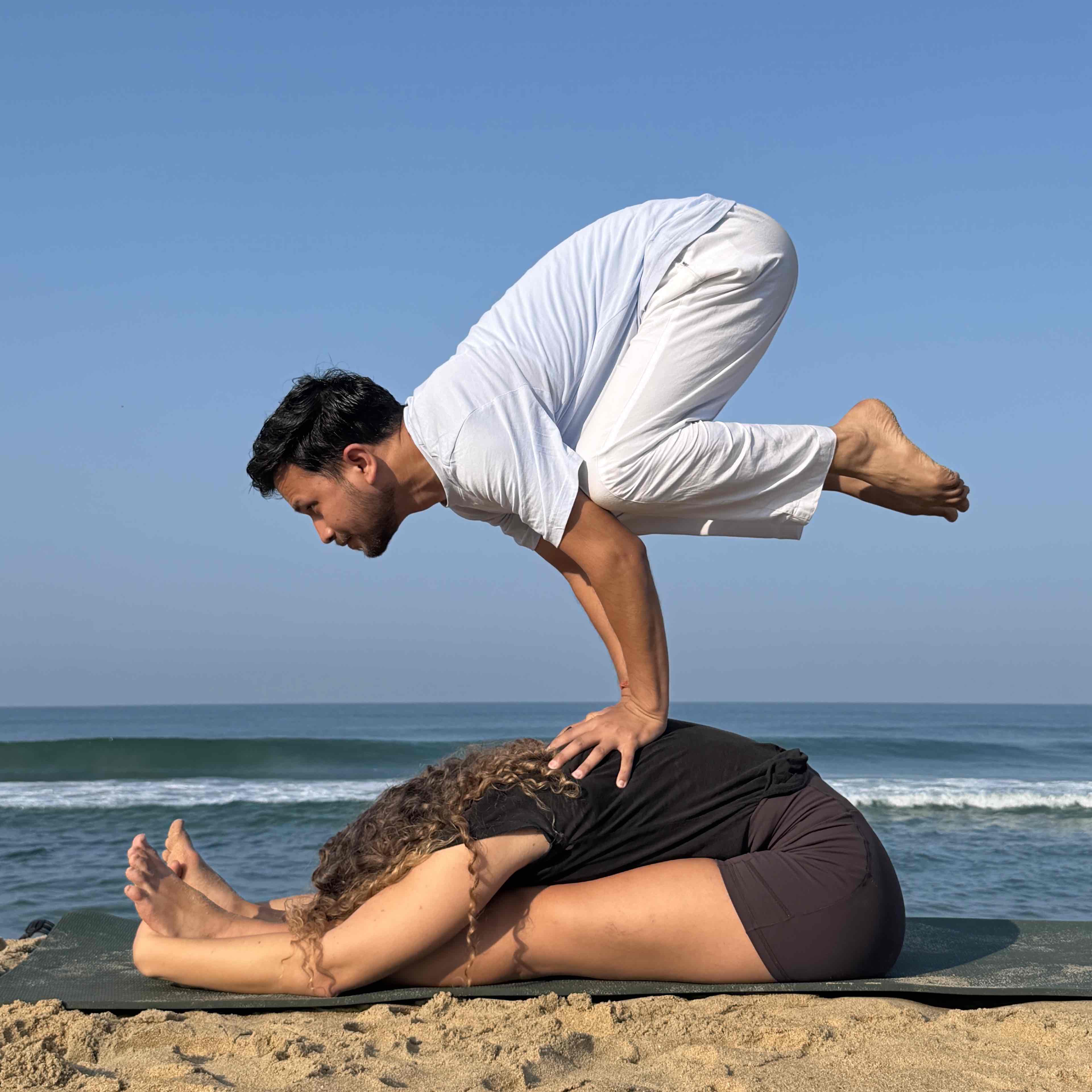 Gagan Bhandari - (Ayurvedic Lifestyle Coach, Hatha Yoga, Meditation & Breathwork, Power Yoga / Vinyasa, Prenatal Yoga)