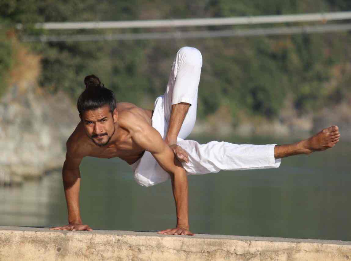 Expertise in Hatha Yoga, Meditation & Breathwork, Power Yoga / Vinyasa