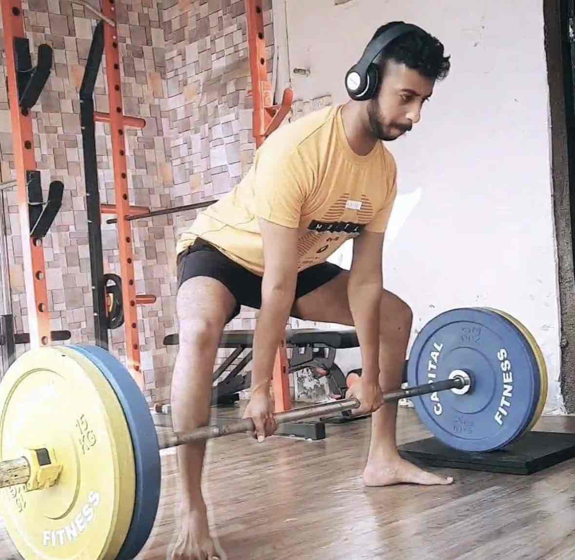 Expertise in Body-Weight Conditioning, Functional / HIIT Training, Sports & Fitness Nutrition, Weight-Loss Coach, Endurance Coach, Strength & Conditioning