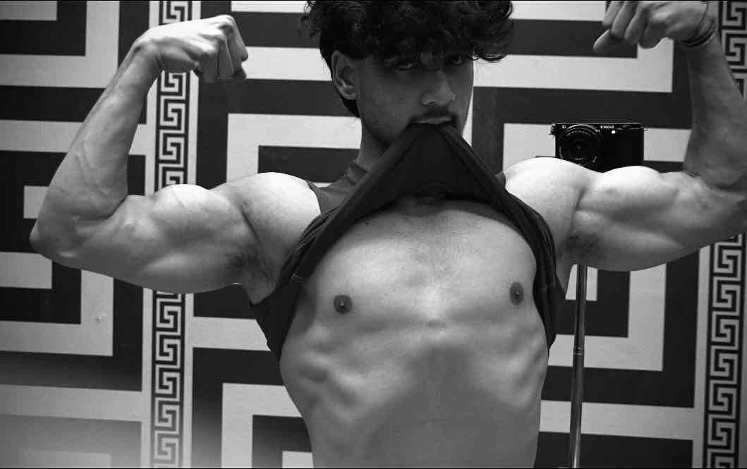 Expertise in Body-Weight Conditioning, Plant-Based Nutrition, Sports & Fitness Nutrition, Weight-Loss Coach