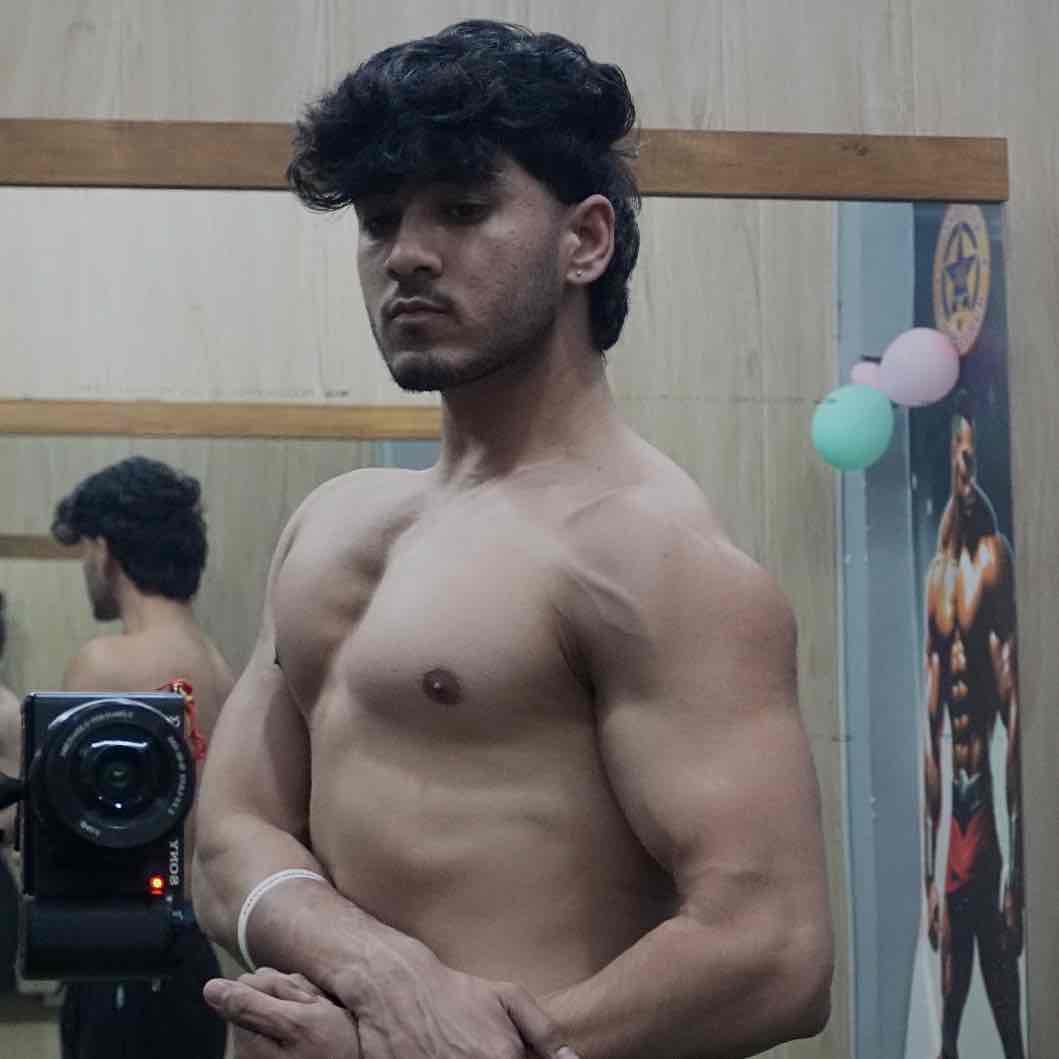 Expertise in Body-Weight Conditioning, Plant-Based Nutrition, Sports & Fitness Nutrition, Weight-Loss Coach