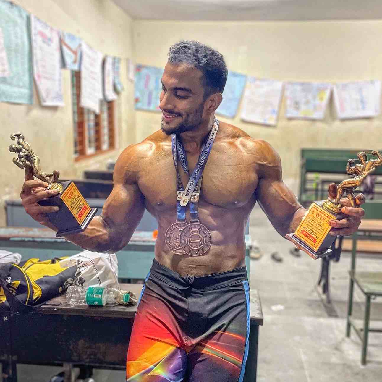 Shabaz Khan - (Body-Weight Conditioning,Sports & Fitness Nutrition,Weight-Loss Coach,Endurance Coach,Sports Mindset Coach,Sports Performance Coaching,Strength & Conditioning)