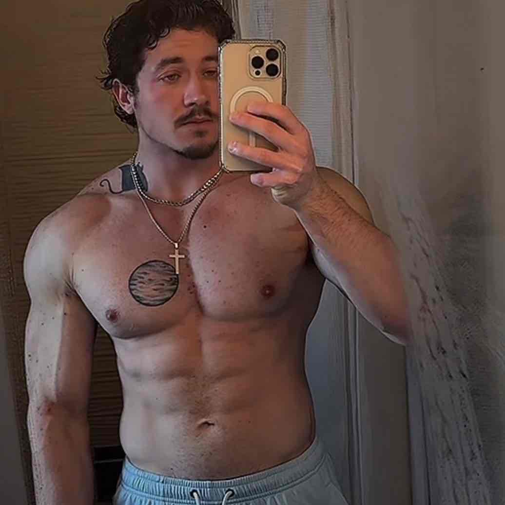 Expertise in Body-Weight Conditioning,Functional / HIIT Training,Sports & Fitness Nutrition,Weight-Loss Coach,Corrective Exercise,Injury Rehab & Mobility,Endurance Coach,Sports Performance Coaching,Strength & Conditioning