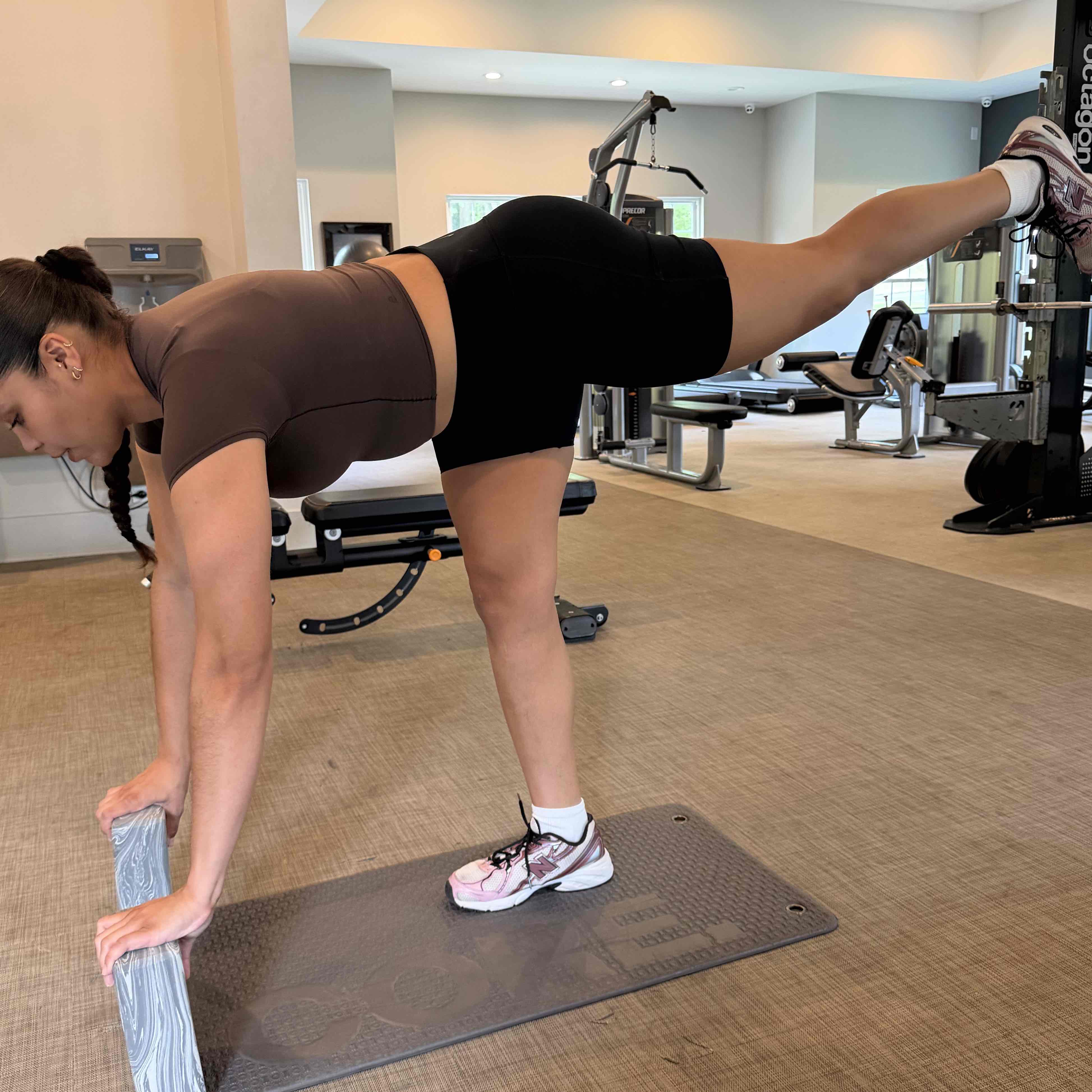 Expertise in Body-Weight Conditioning, Functional / HIIT Training, Corrective Exercise, Injury Rehab & Mobility, Injury-Prevention Exercise, Strength & Conditioning
