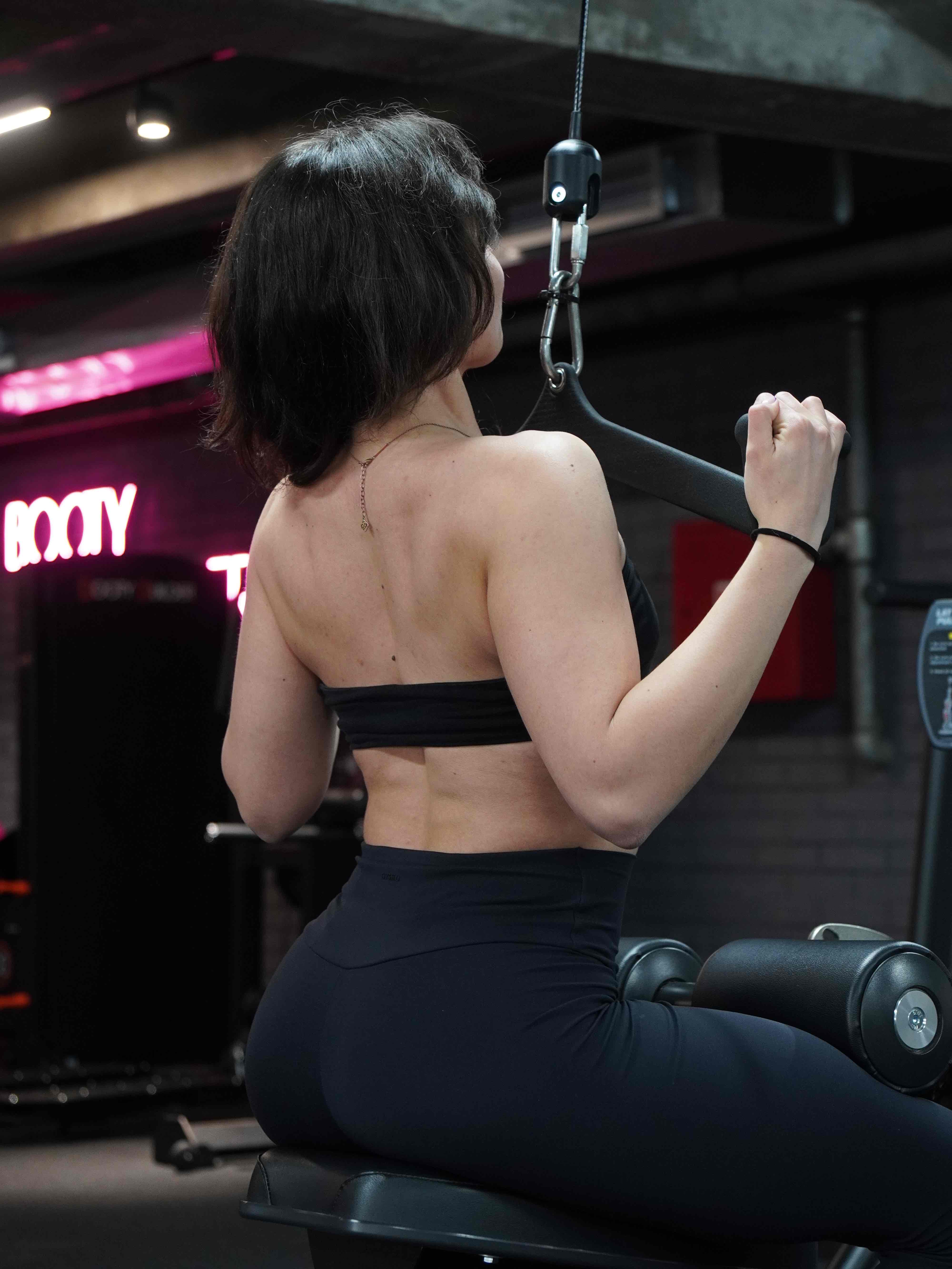 Expertise in Body-Weight Conditioning,Circuit / Boot-Camp,Psychologist (Well-Being),Stress-Management Coach,Sports & Fitness Nutrition,Weight-Loss Coach,Sports Performance Coaching,Strength & Conditioning