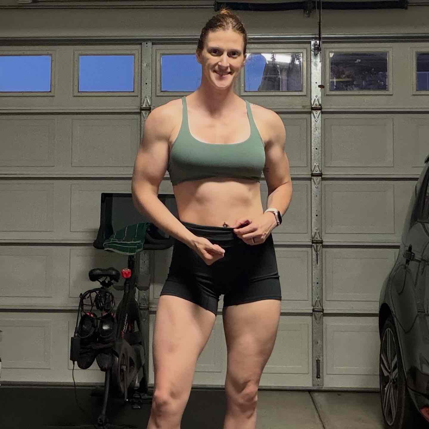 Lindsay Copleman - (Body-Weight Conditioning, Circuit / Boot-Camp, Functional / HIIT Training, Sports & Fitness Nutrition, Weight-Loss Coach, Corrective Exercise, Injury Rehab & Mobility, Injury-Prevention Exercise)