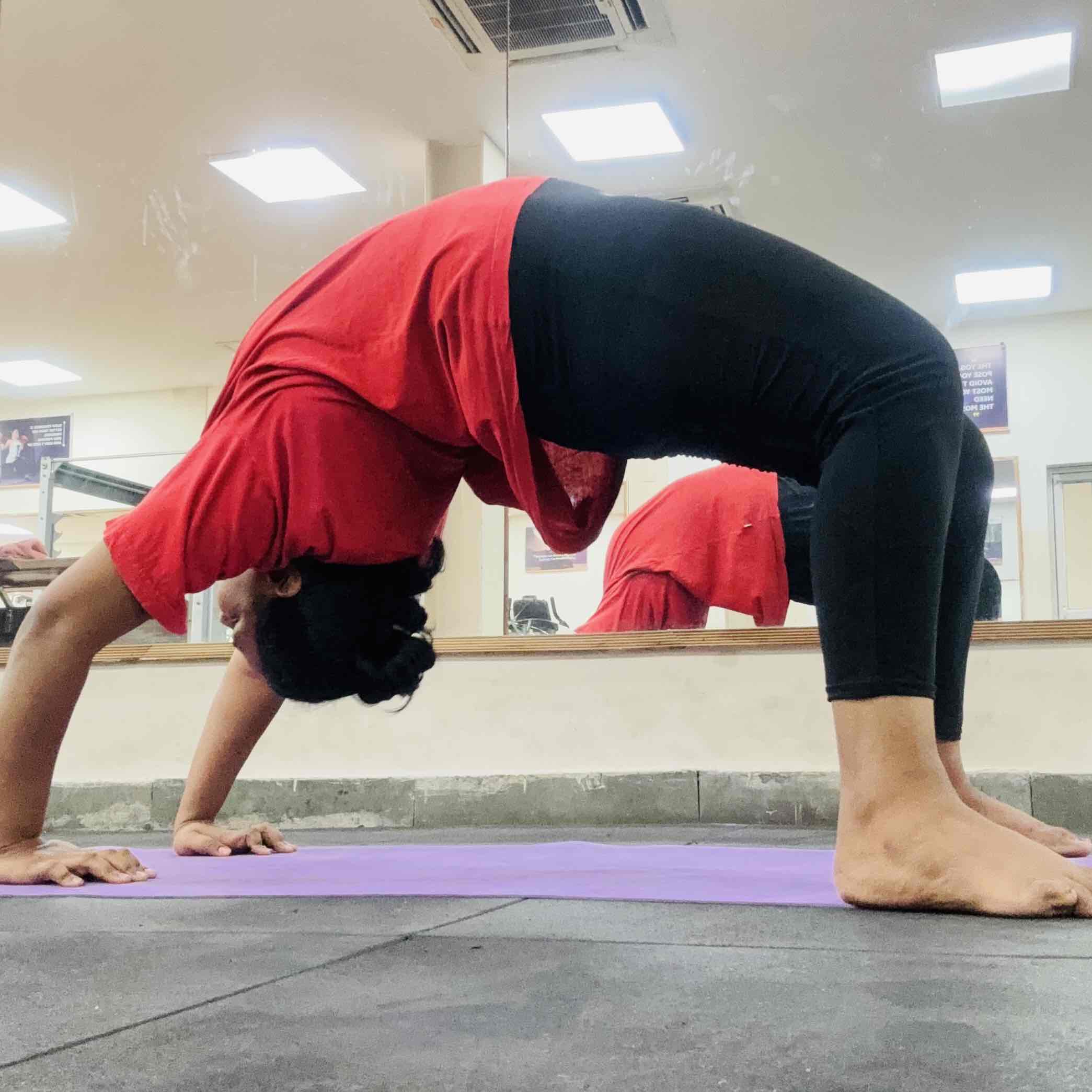 Expertise in Body-Weight Conditioning,Plant-Based Nutrition,Weight-Loss Coach,Ayurvedic Lifestyle Coach,Hatha Yoga,Meditation & Breathwork