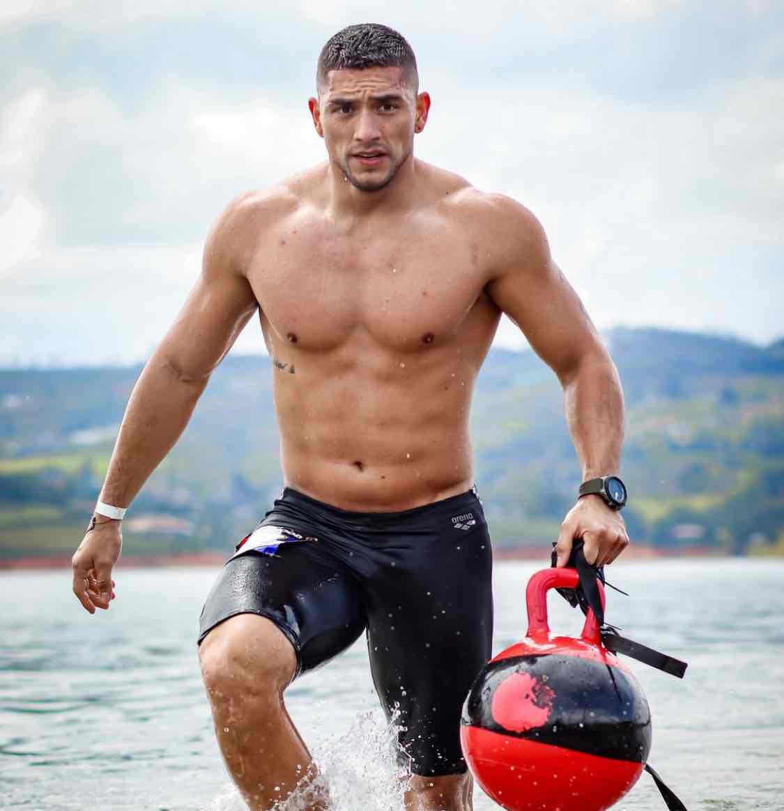 Expertise in Body-Weight Conditioning,Circuit / Boot-Camp,Functional / HIIT Training,Stress-Management Coach,Sports & Fitness Nutrition,Weight-Loss Coach,Corrective Exercise,Injury-Prevention Exercise,Endurance Coach,Sports Performance Coaching,Strength & Conditioning,Prenatal Fitness