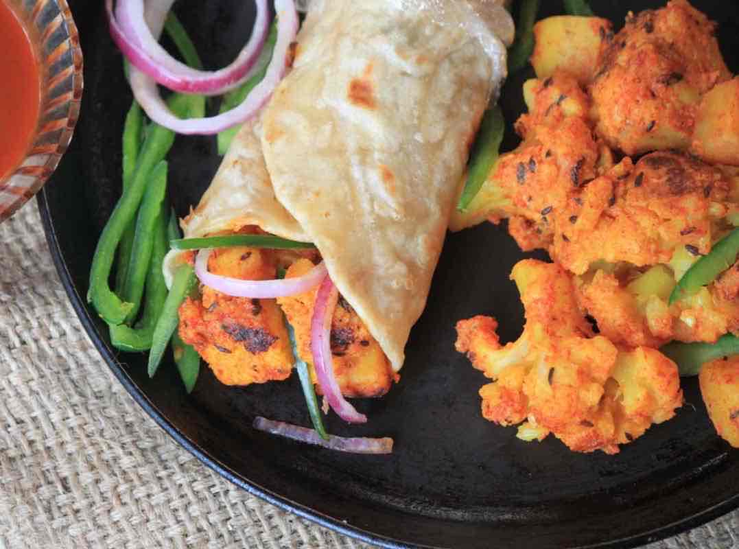 Tandoori Aloo Gobi Kathi Roll Recipe - Spicy Aloo Gobi Frankie
