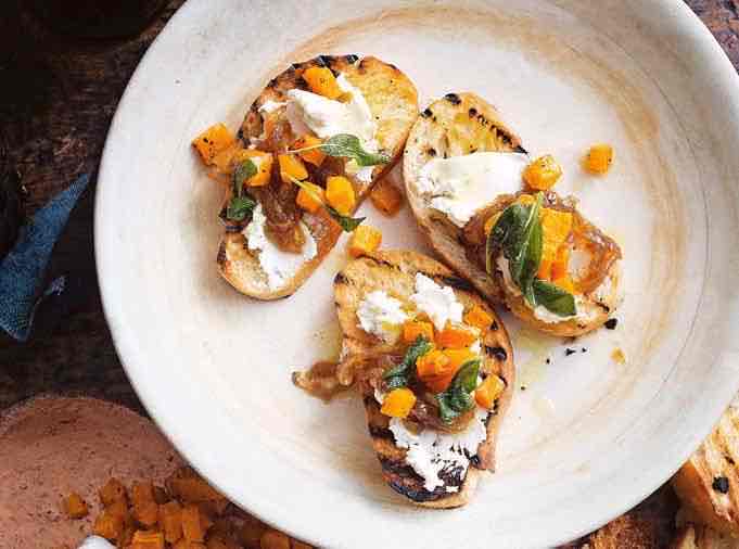 Pumpkin and goat's cheese bruschetta with sage burnt butter