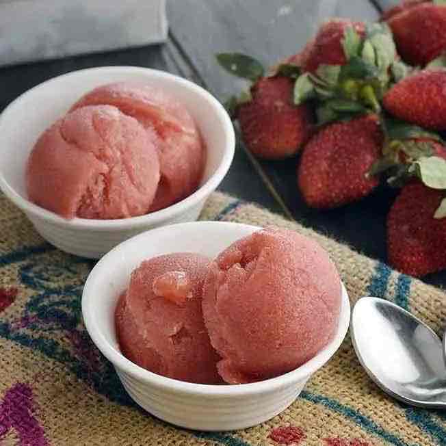Strawberry Banana Apple Sorbet Recipe