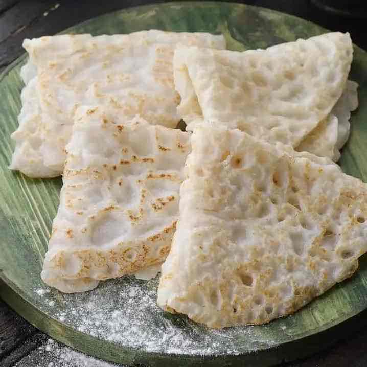Maharashtrian Ghavan Recipe (Indian Rice Flour Crepes)