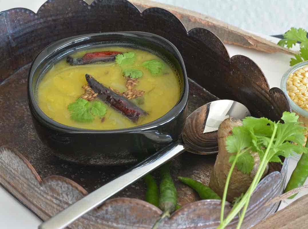 Moong Dal Rasam/Pesara Pappu Charu Recipe (Lemon Infused Indian Lentil Soup)