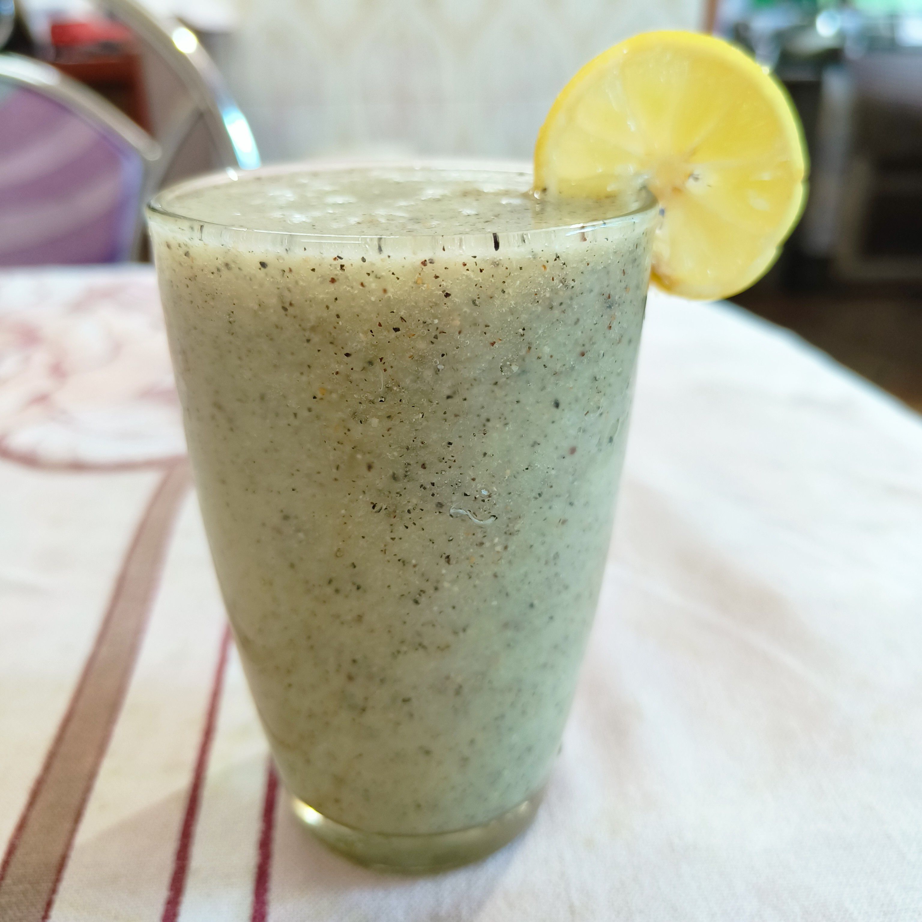 Dragon Fruit Kiwi Shake