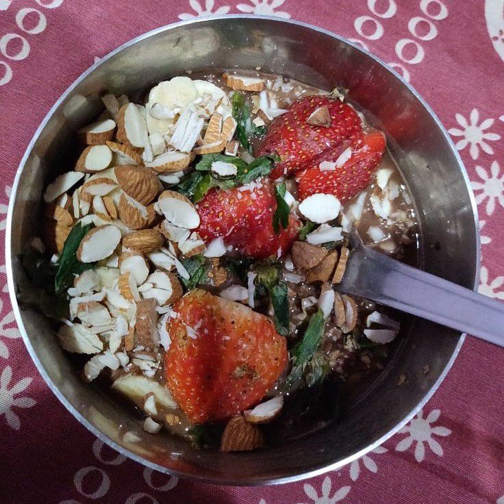 Nuts and strawberry bowl