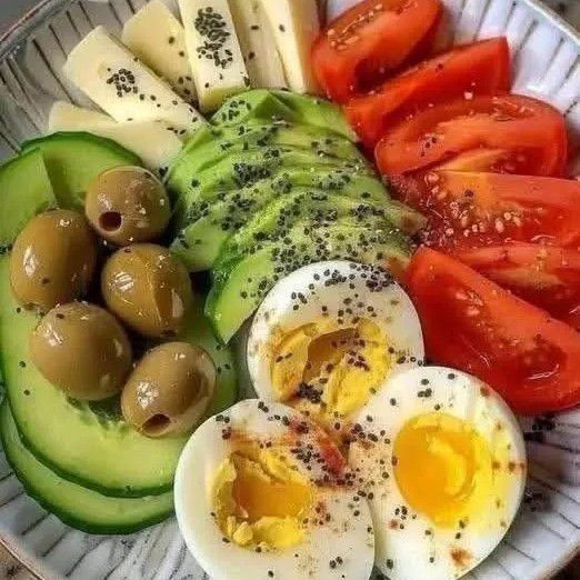 Avocado egg salad
