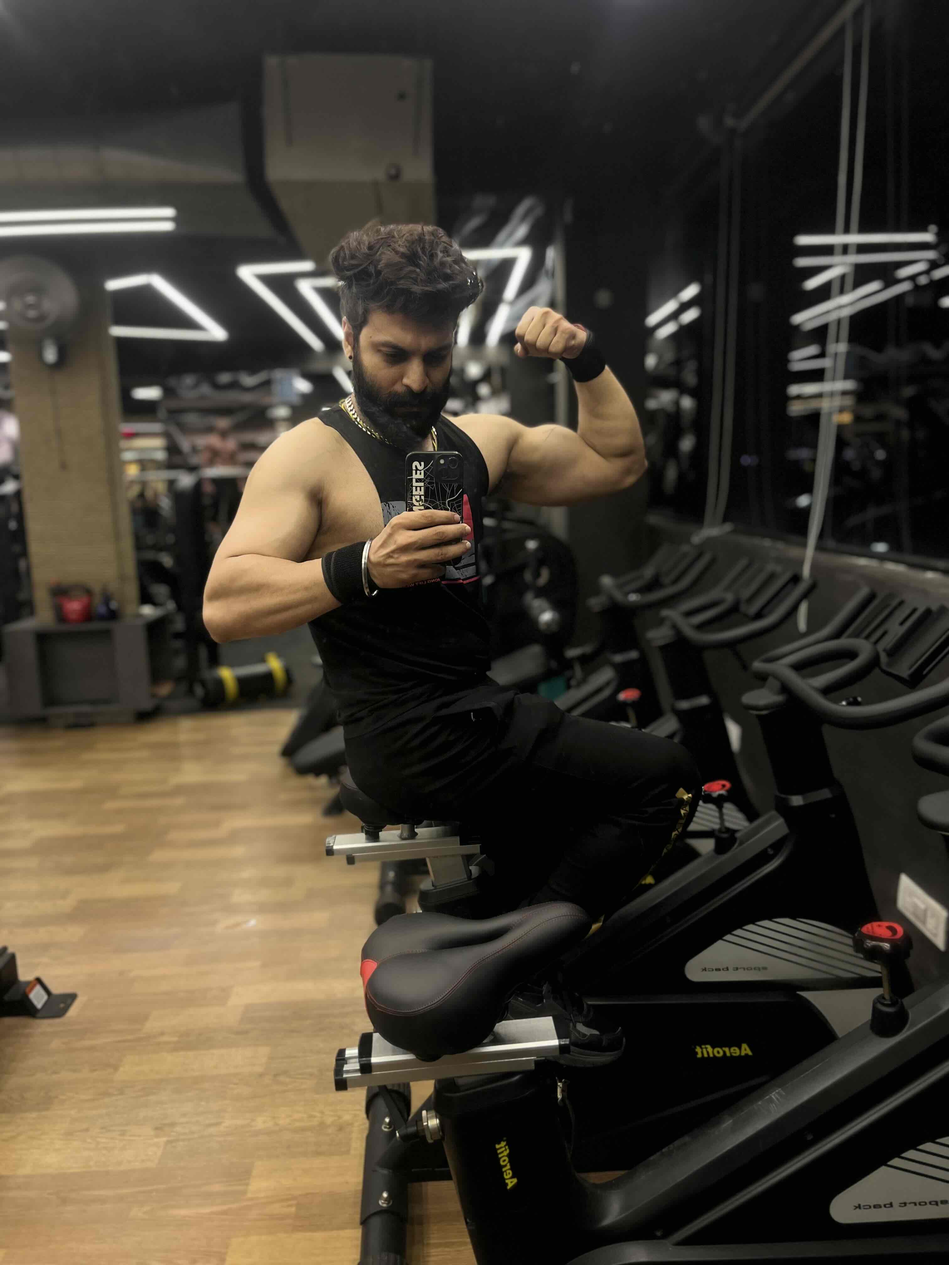 Expertise in Body-Weight Conditioning,Circuit / Boot-Camp,Weight-Loss Coach,Corrective Exercise,Injury Rehab & Mobility