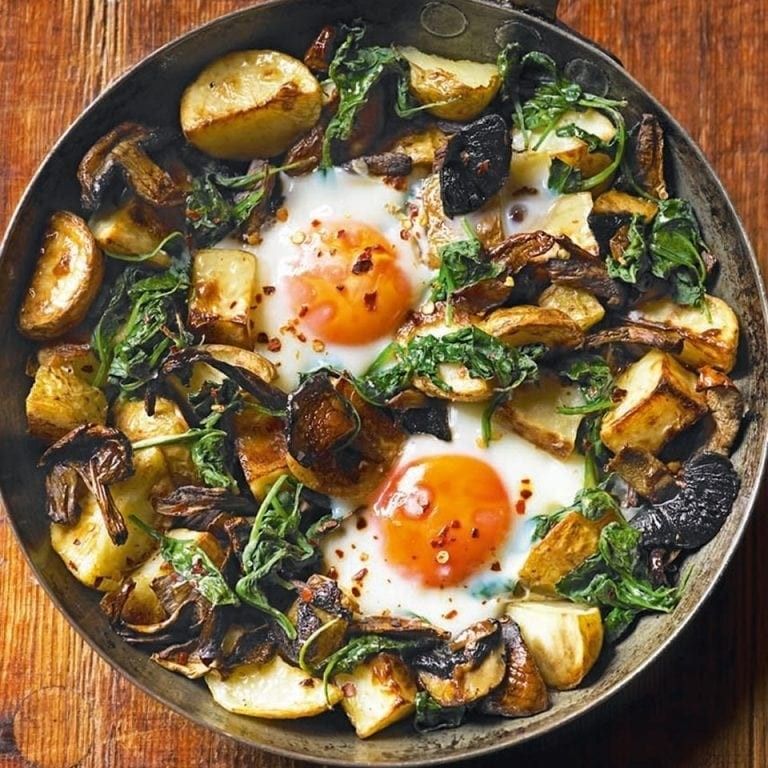 Baked eggs with mushroom and spinach