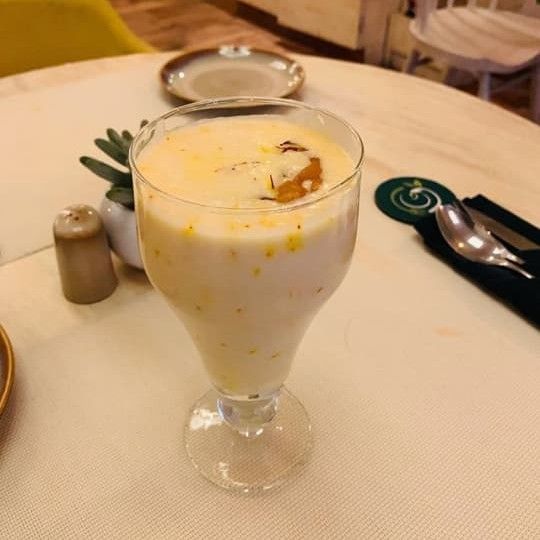 Gulab jamun shake