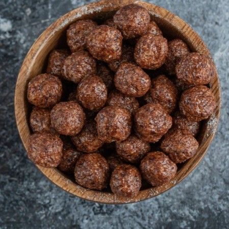 Chocolate coated Makhana