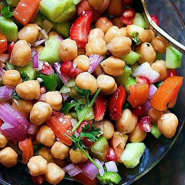 Chickpea simple salad