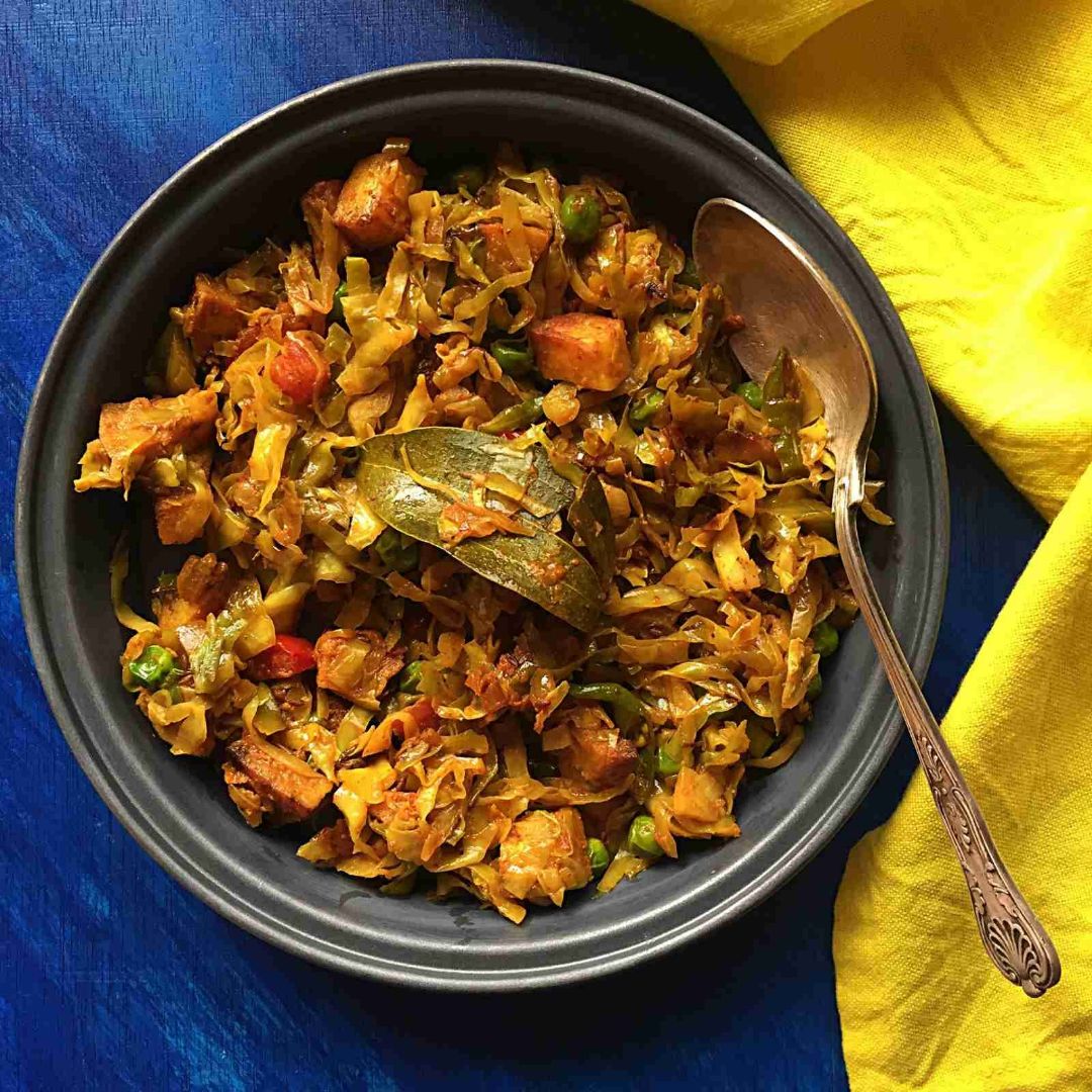 Bandhakopi Ghonto – Cabbage, potato