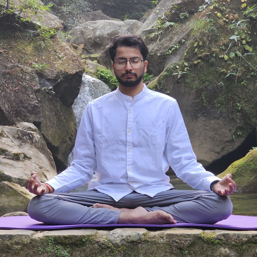 Paras Tayal - (Yoga, Functional Training, Weight Management Professional, Orthopedic Exercise, Sport Performance, Psychologist)