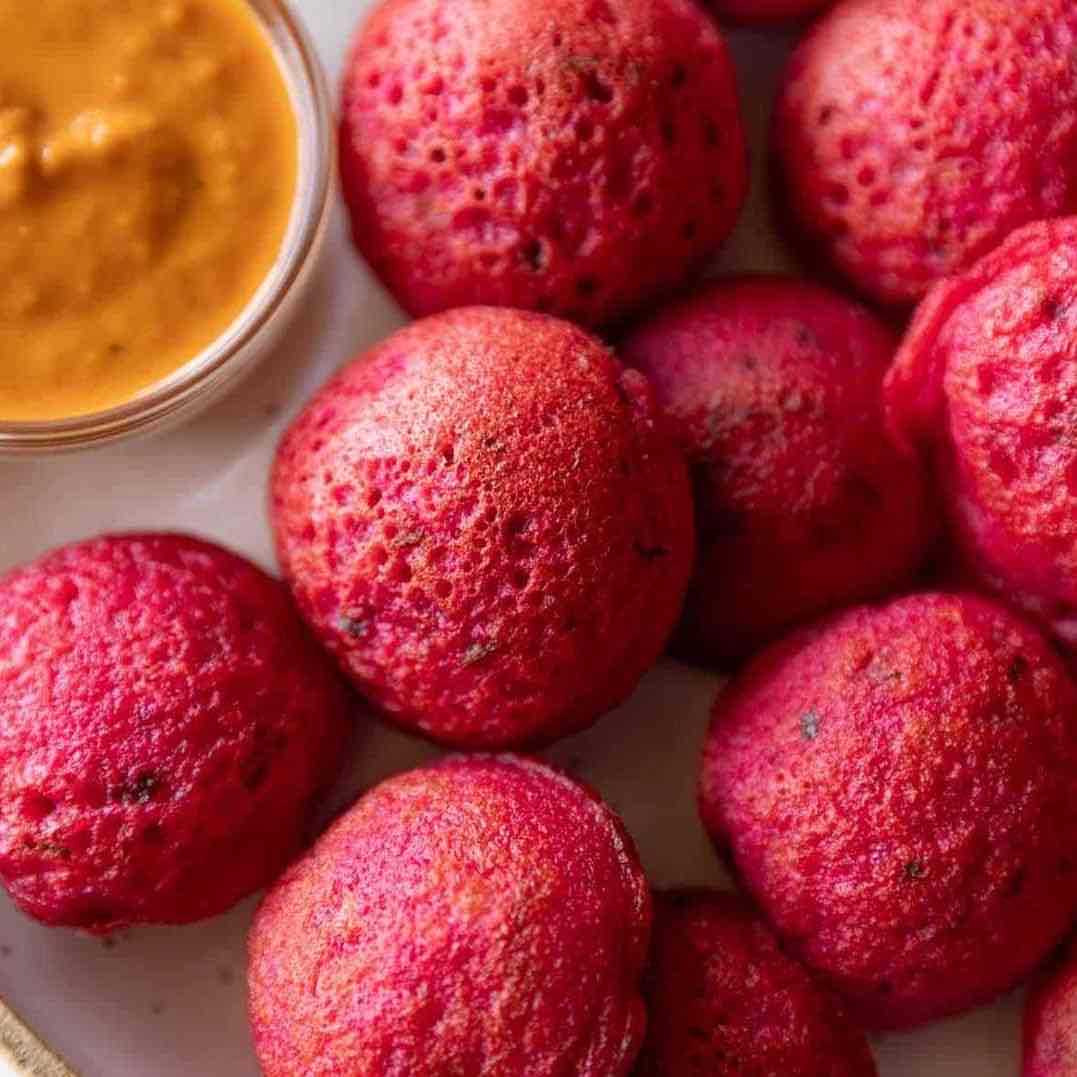 Beetroot Idli