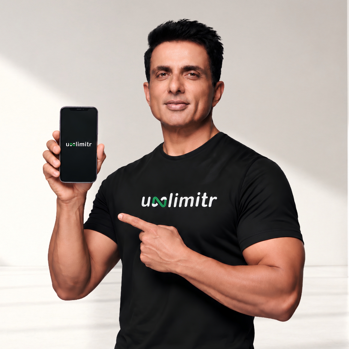 Unlimitr fitness coach and nutritionist ready to support your Total Wellness journey