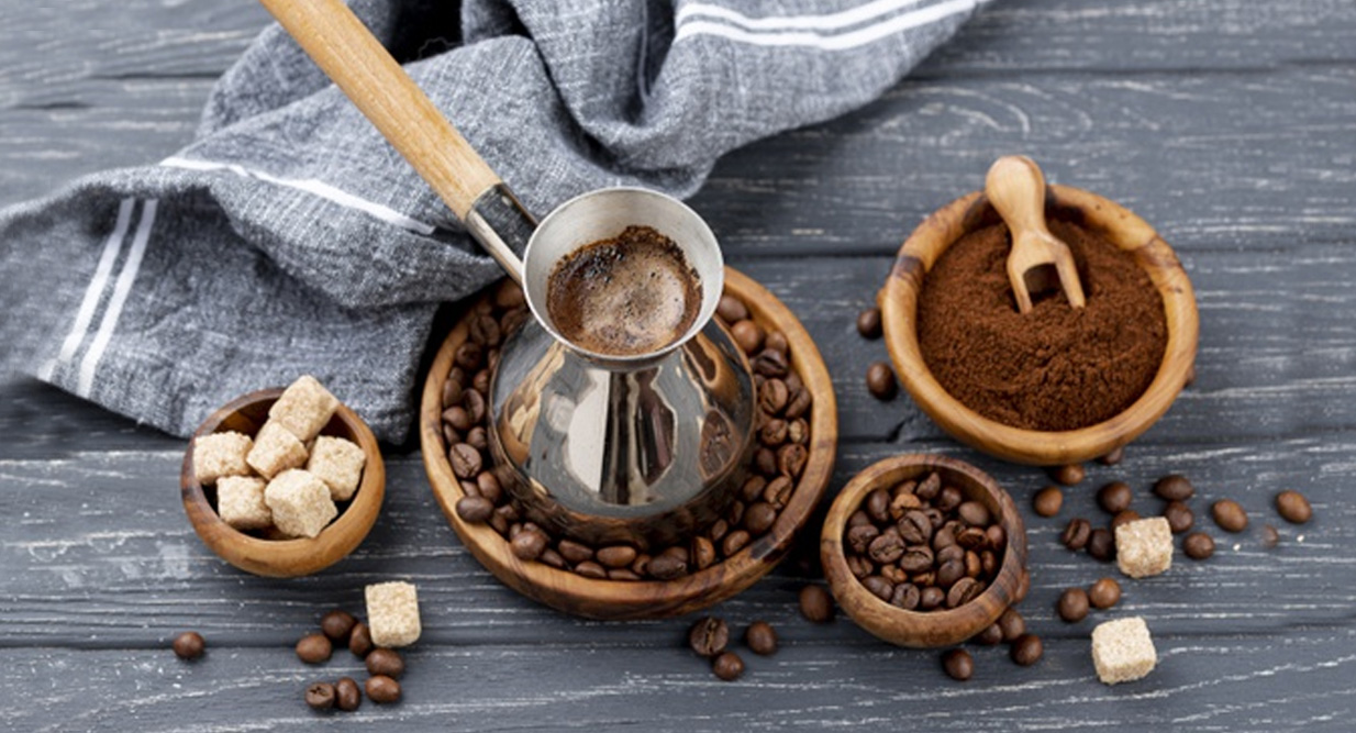 how caffeine help in reducing the weight